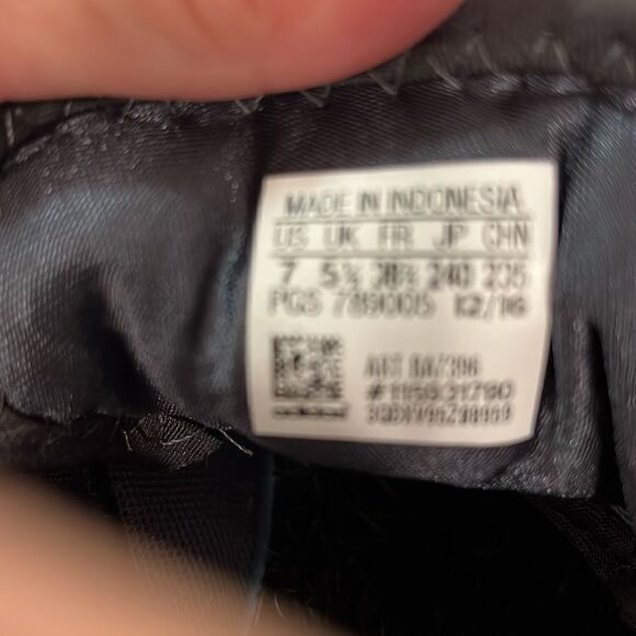 Adidas Cloudfoam Size 7 Running Shoes-Ortholite - Picture 8 of 8